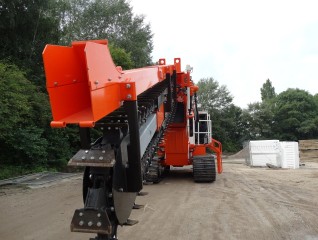 BSS 5000 side 3.JPG