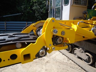gravel hopper side 3
