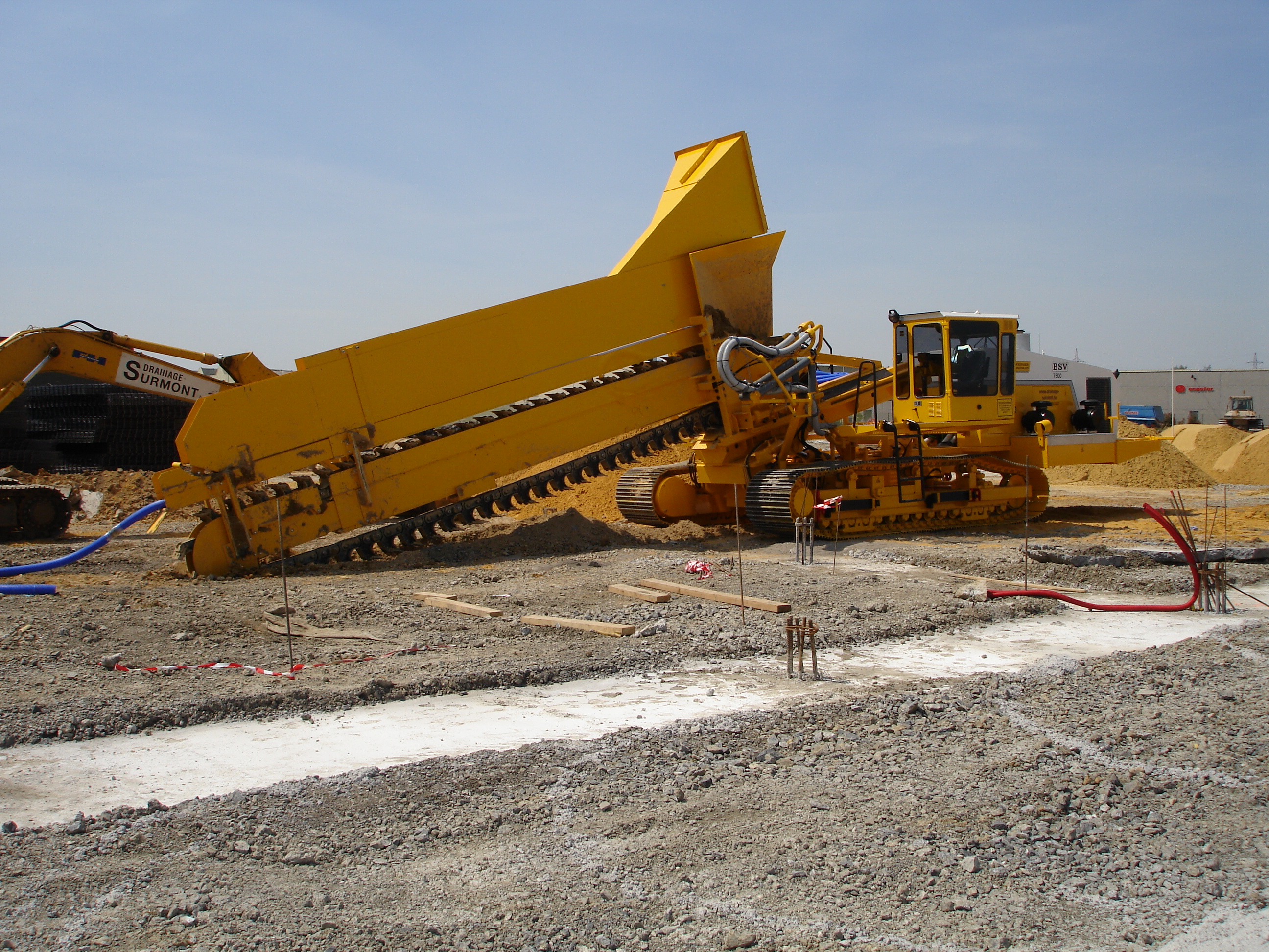 Deep Trenching: BSV 7500 - Hollanddrain